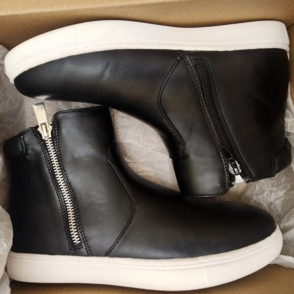 Kenneth Cole New York Big Girls Reece Carter Sneakers - Picture 9 of 11